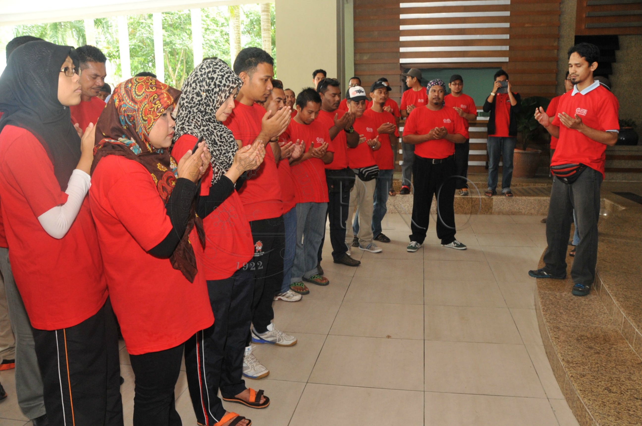 PRO 15 1 RESQ HAS 4225